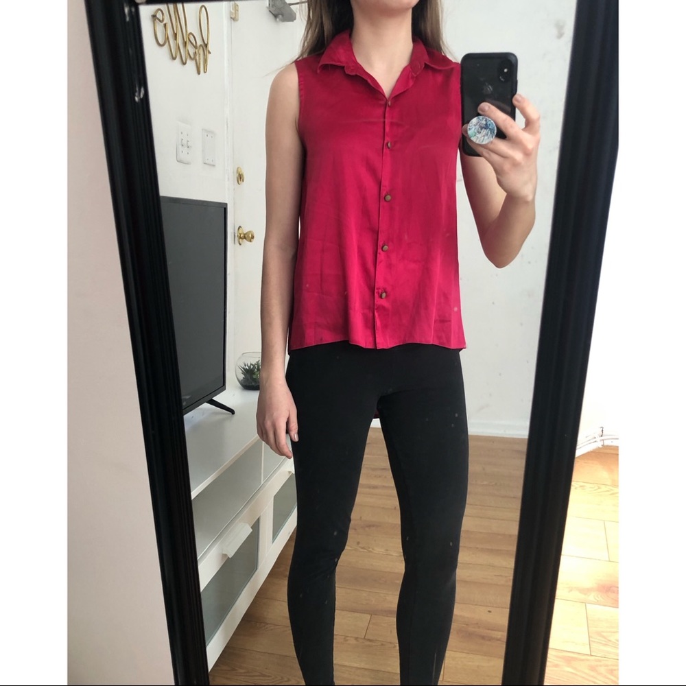 Small button-up fuchsia shirt